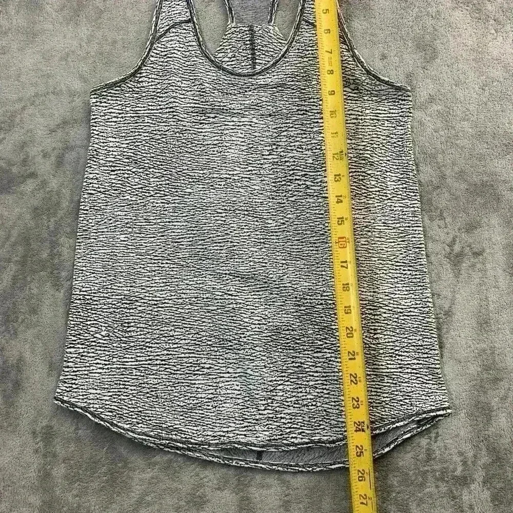 Lululemon Top Womens 4 Essential Tank Sheer Luon Pebble Jacquard White Black Gym - Picture 2 of 8